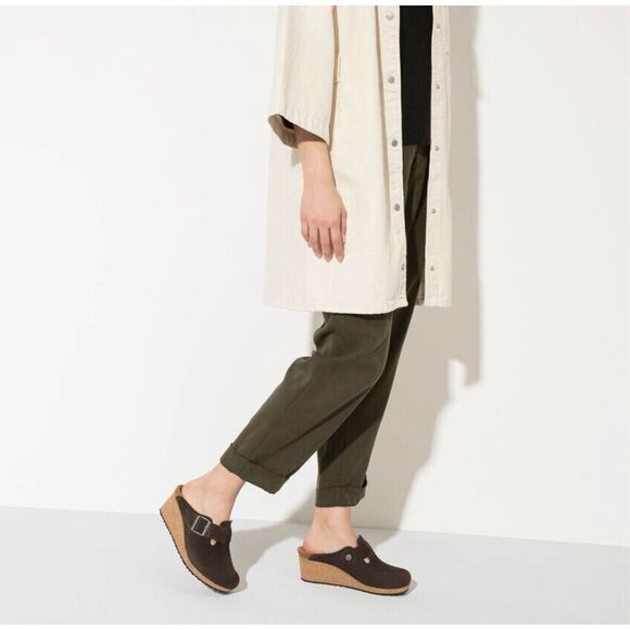 Papillio by Birkenstock Suede Fanny Wedge Clogs Roast Brown Size 39, US Size 9 - Picture 13 of 14